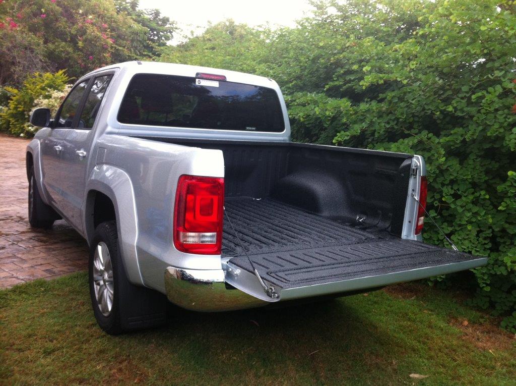 Speedliner® Spray In Bed Liner for Trucks in Black